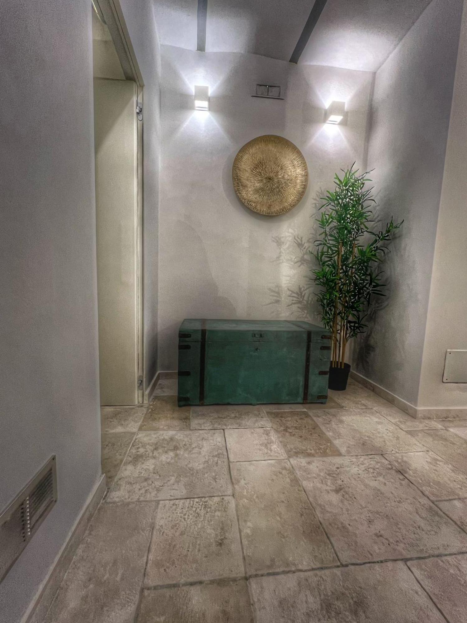 Amay City Suite Бари Екстериор снимка